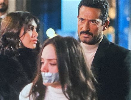 مسلسل سيد الناس الحلقة 9.. إنجي المقدم تحاول الانتحار وعمرو سعد ينقذ شقيقته