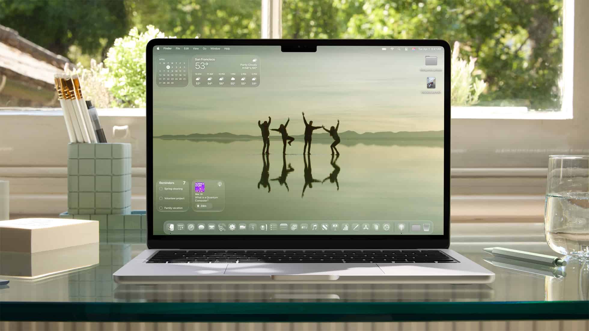 Fix Black Wallpaper During App Transitions on macOS 26 Tahoe