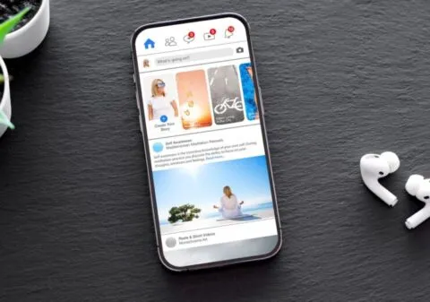 Fix: Music Stops When Closing Facebook on iOS 26