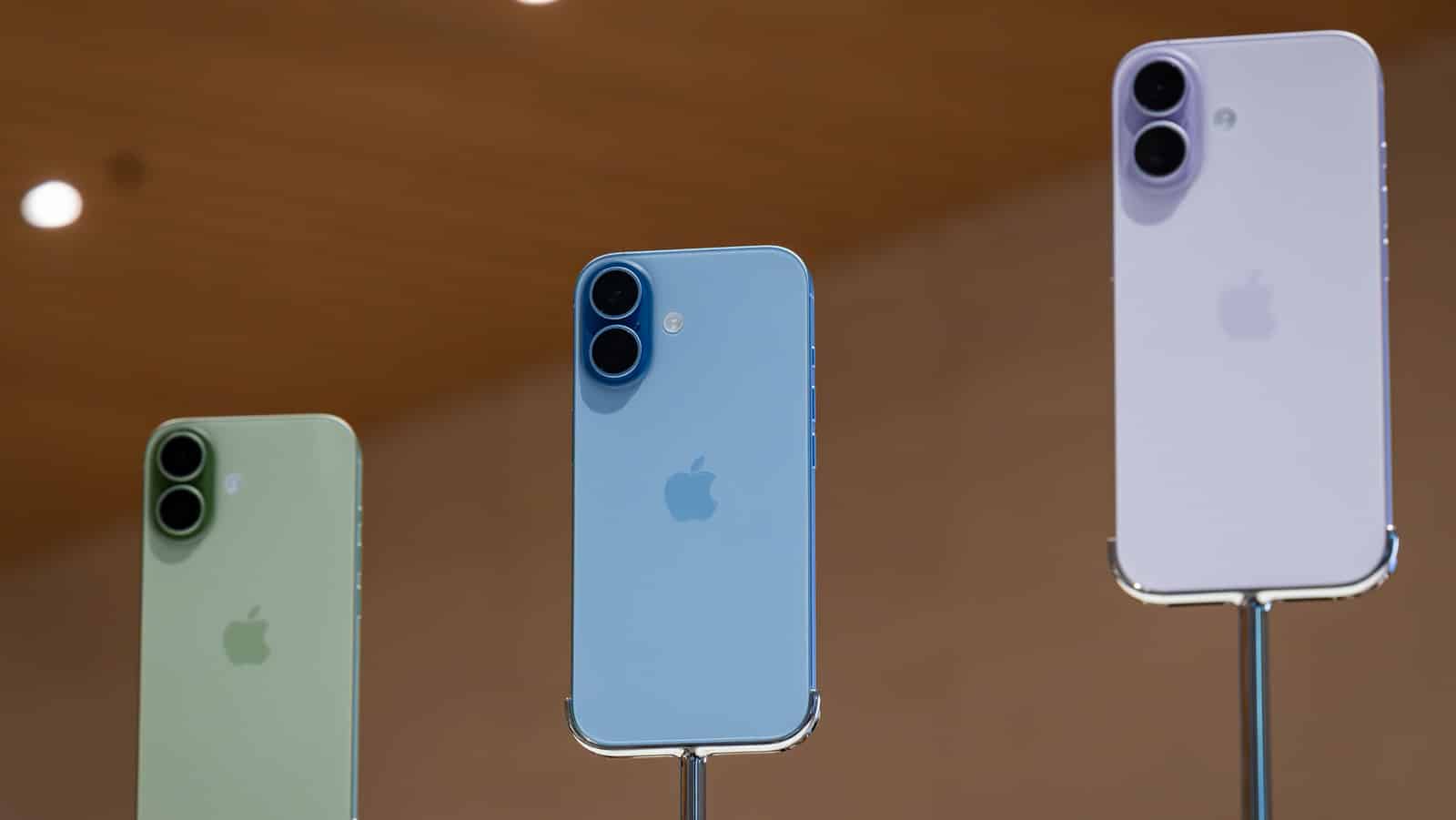 Choosing a Fast Power Bank for the iPhone 17 Series