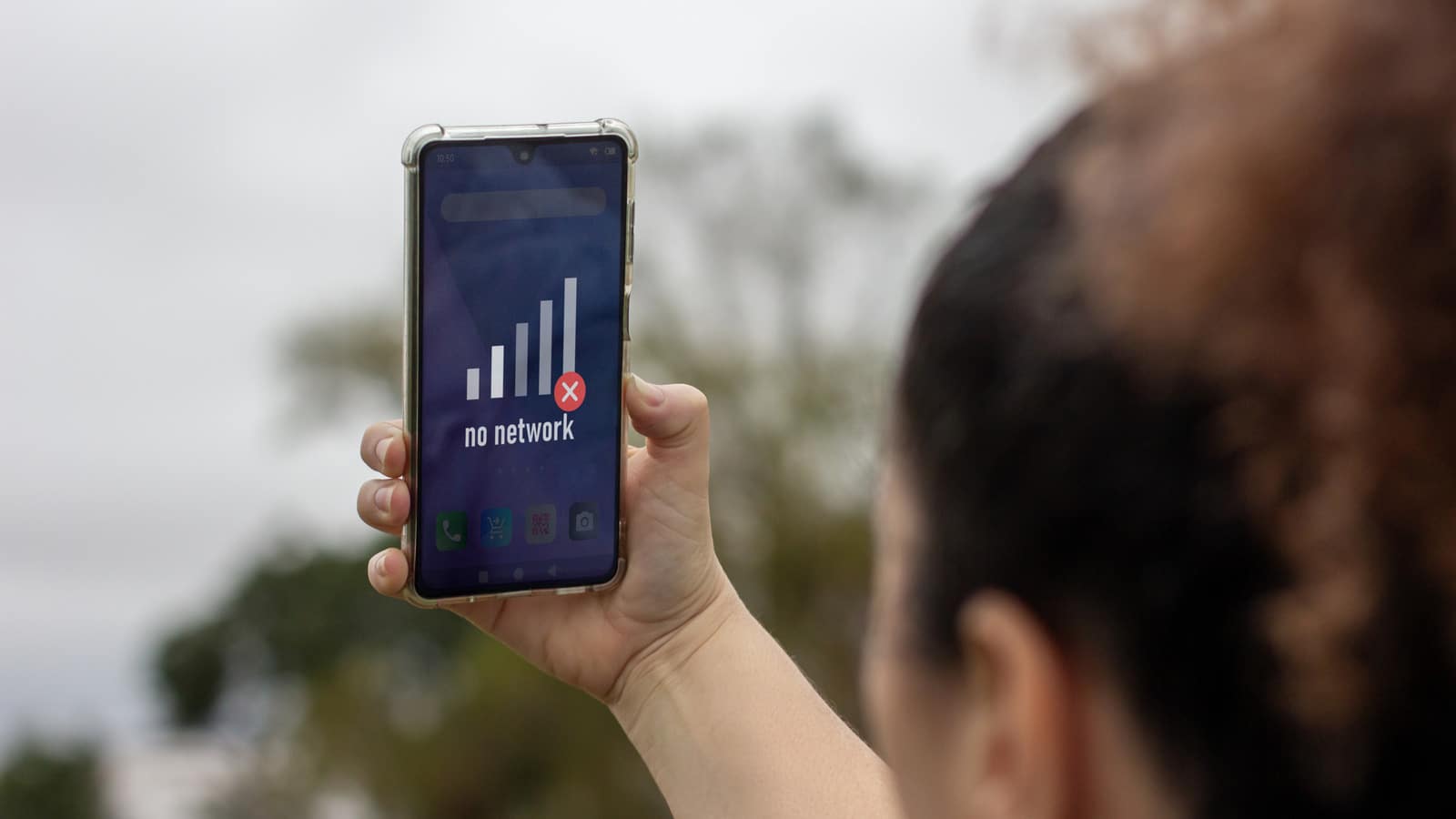 How to Fix a Bad Phone Signal in Minutes