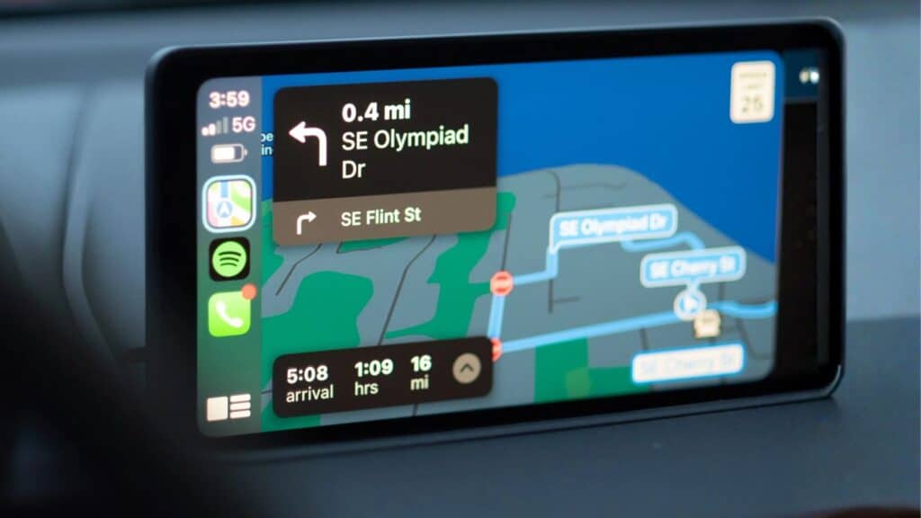CarPlay Screen Looks Pixelated or Fuzzy? Here’s the Fix.