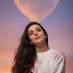 Girl Cinematic Portrait Under the Afterglow Sky (AI prompt)