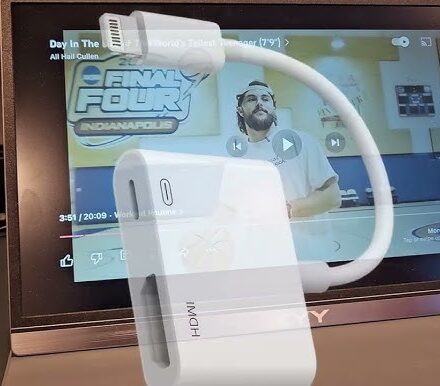 iPhone Not Connecting to a Portable Monitor? Here’s the Fix.