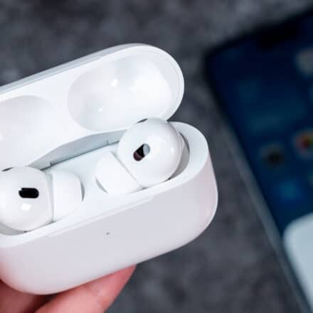 This Free App Makes AirPods Fully Compatible With Android Devices, But There's A Catch