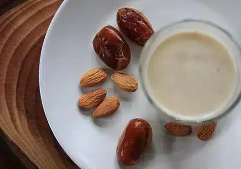 طريقة عصير التمر بالحليب فى رمضان