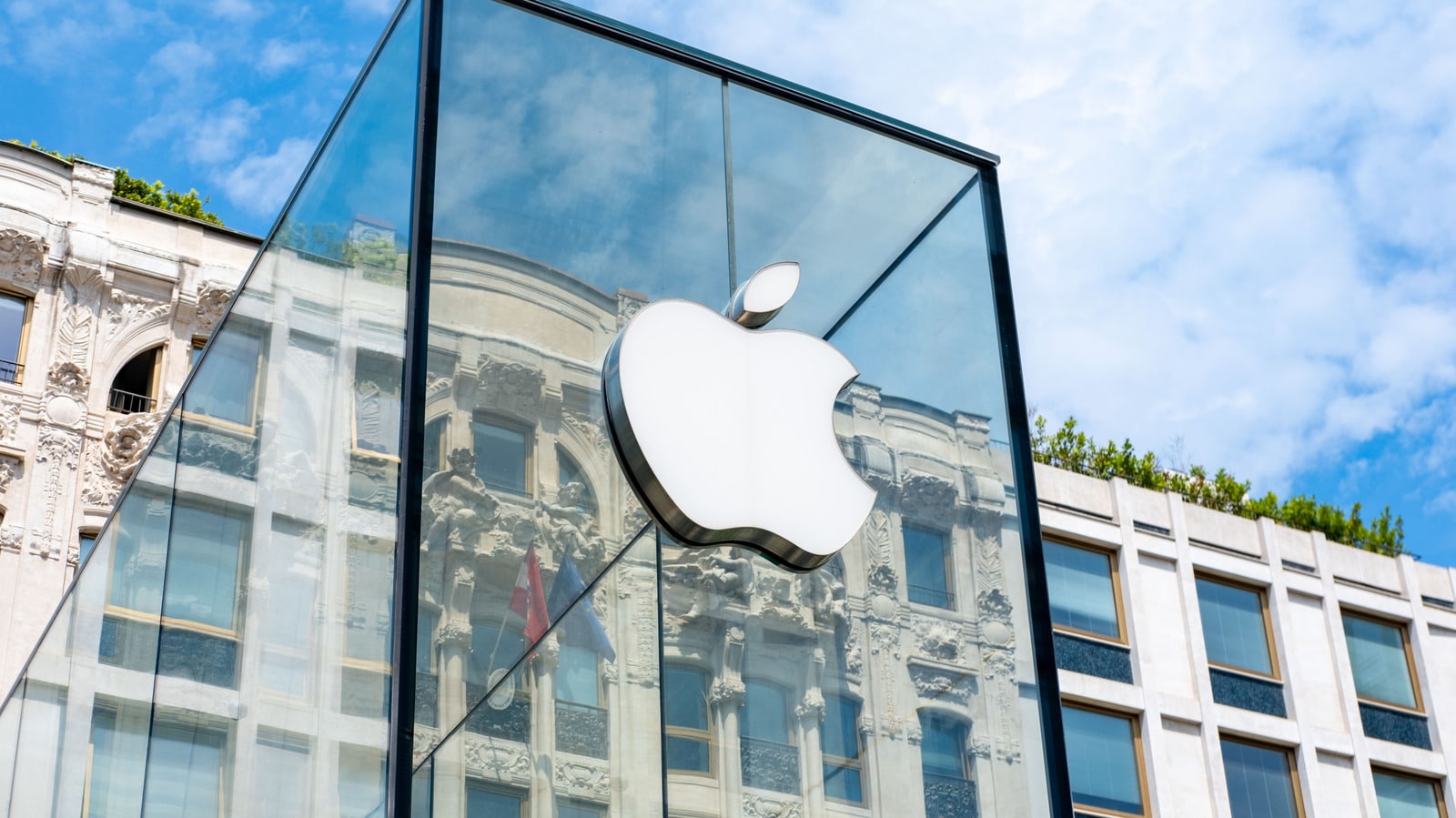 Foldable iPhone Design Leak Reveals You’ll Need To Relearn How To Use Your Phone