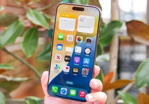 How to Use iOS 26's New AutoFill Feature for Credit Cards