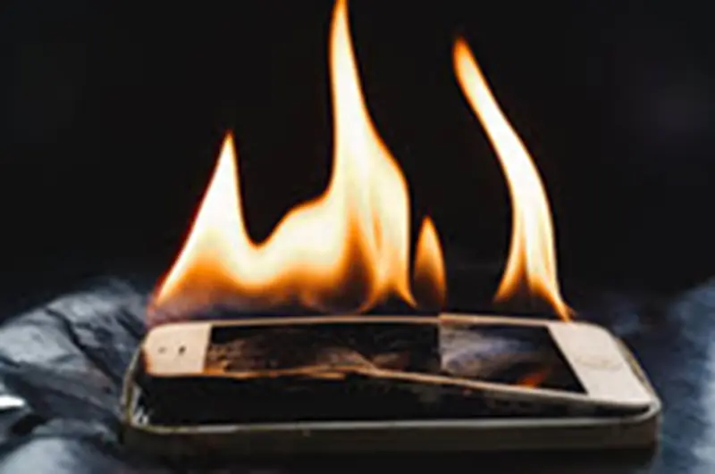 Swollen Phone Battery Warning – Why Your Old Phone Could Be a Fire Hazard