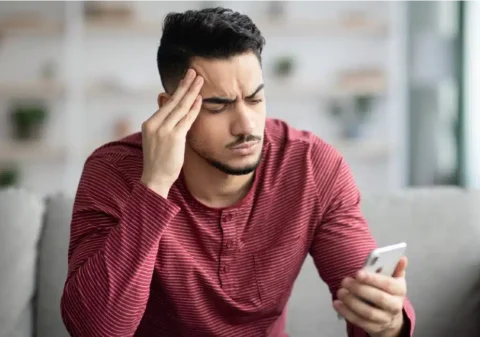 Screen Time and Eye Health: Separating Myth from Reality
