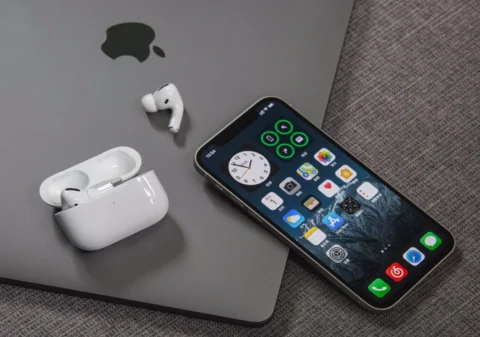 Smartphone Battery Sharing: How to Charge Other Devices from Your Phone