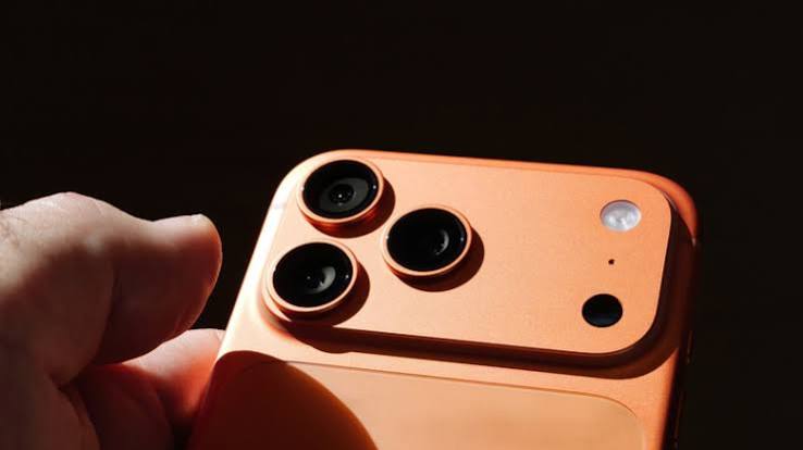 How to Turn Off Flash Notifications on iPhone: A Complete Guide